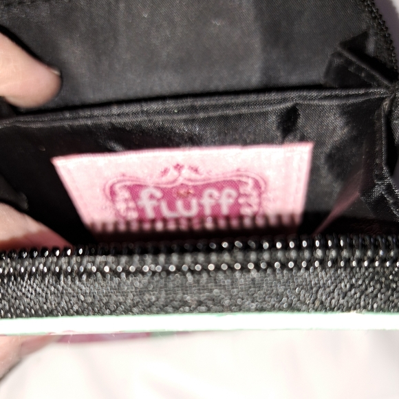 Cute Fluff Wallet - Picture 4 of 4